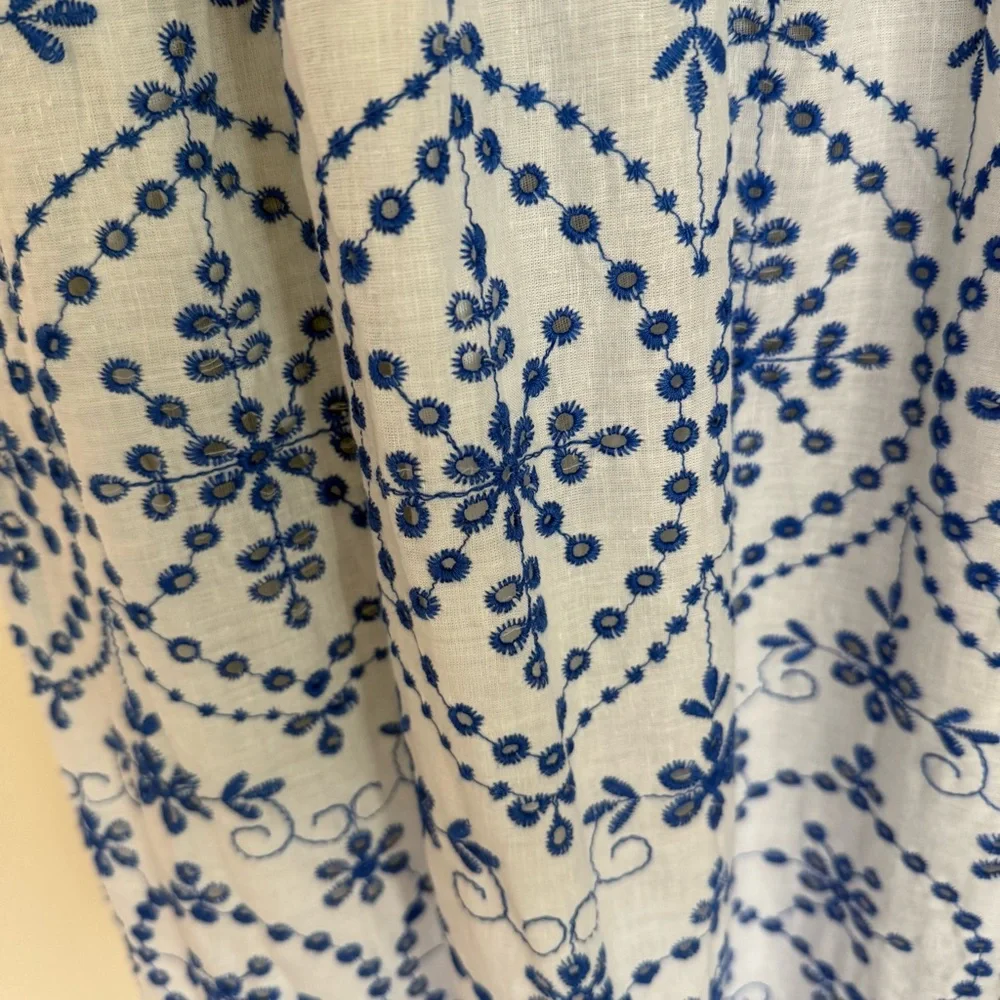 Chic Blue and White Floral Maxi Dress - Picture 10 of 14